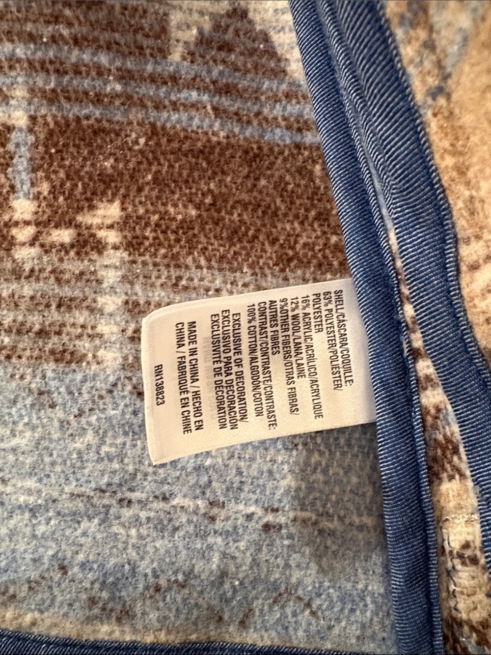 Women's Aztec Pattern Shacket - Blue & Tan - Picture 3 of 4